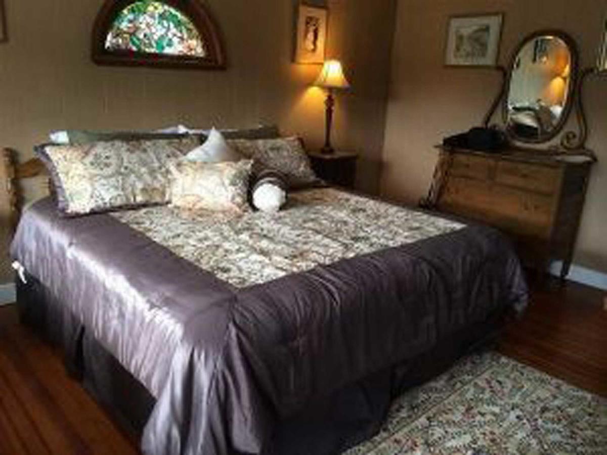 Otter Creek Inn Inn